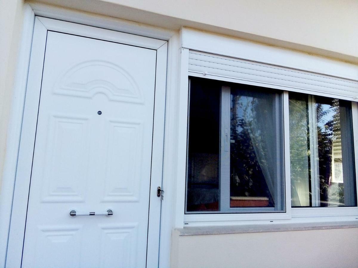S.D Apartment Lavrion Luaran gambar